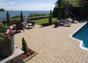 How to Build a DIY Paver Patio In Ontario - 11 Easy Steps